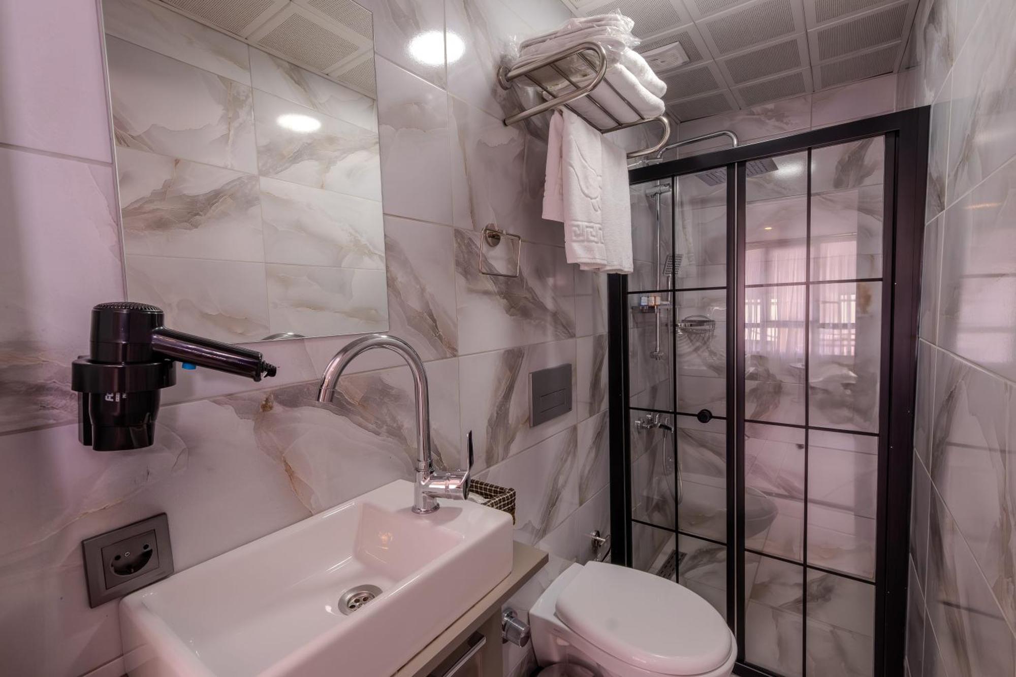 Rubby Hotel Kadikoey Istanbul Eksteriør billede